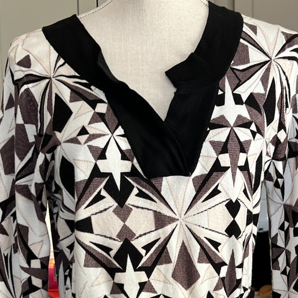 Red Career Wear Top Self Tie Customize Fit Tunic Neutral Colors Size Large - Picture 2 of 8